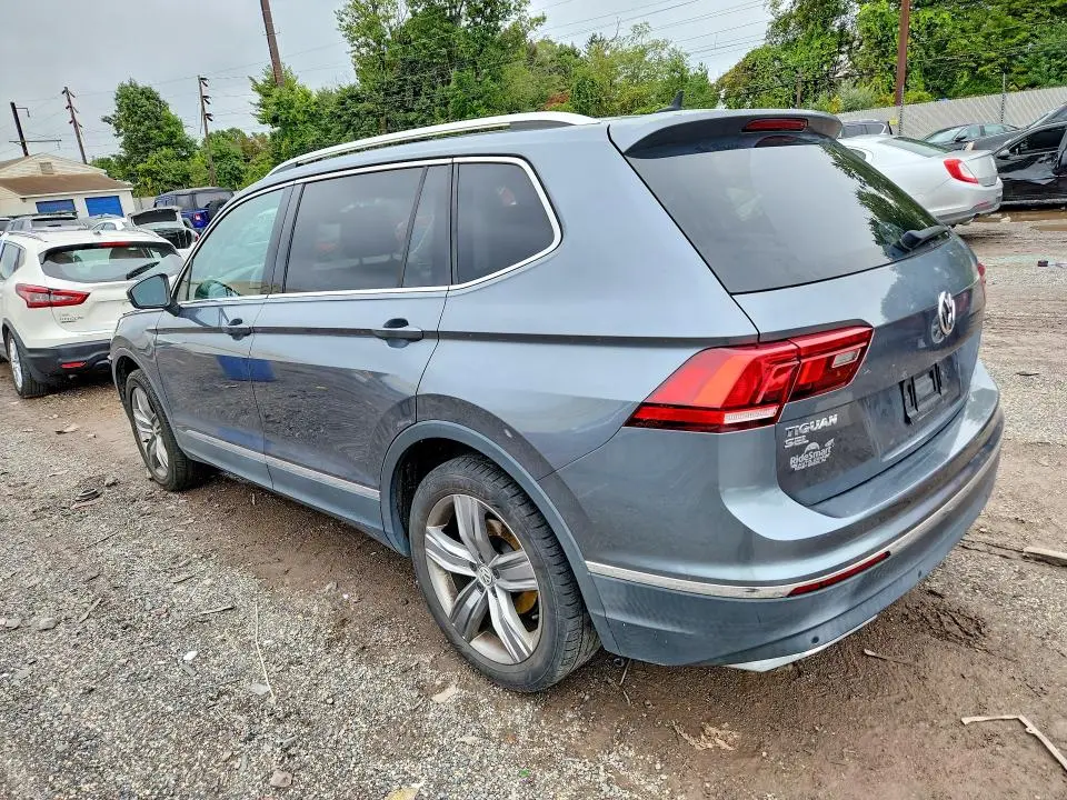 2020 VOLKSWAGEN TIGUAN SE  