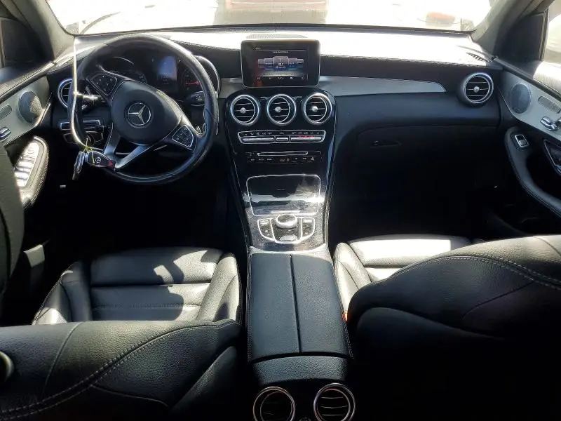2017 MERCEDES-BENZ GLC 300  
