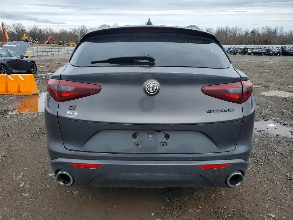 2021 ALFA ROMEO STELVIO TI  