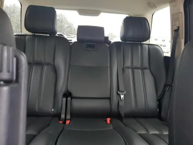 2011 LAND ROVER RANGE ROVER HSE LUXURY  