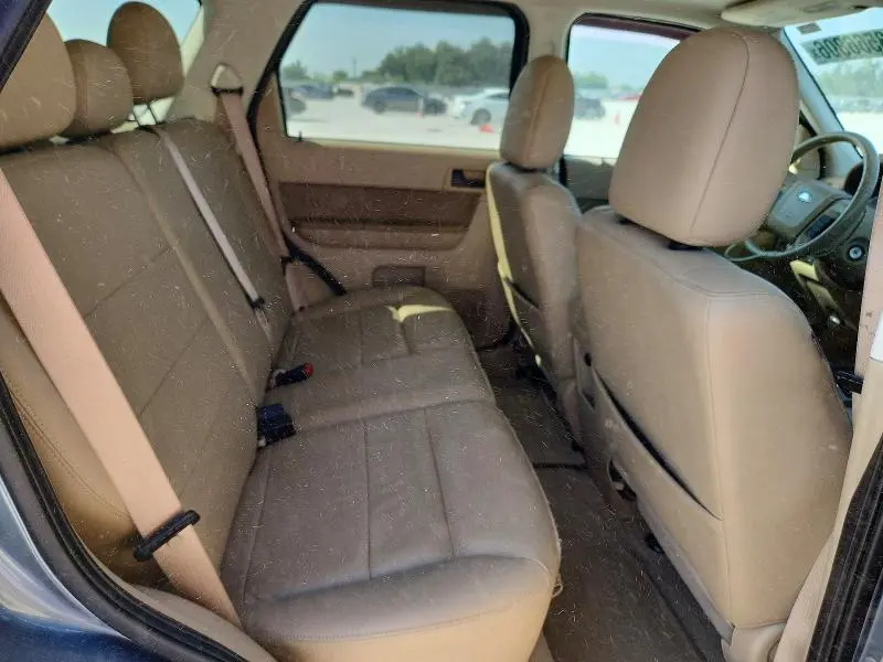 2011 FORD ESCAPE XLT  