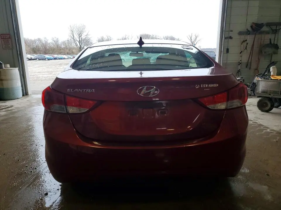2013 HYUNDAI ELANTRA GLS  