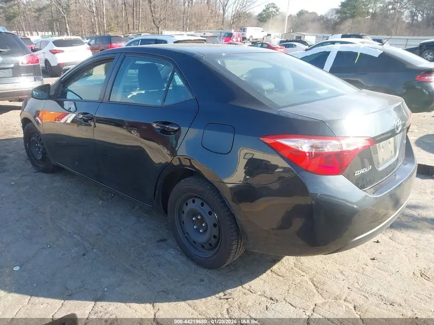 2018 TOYOTA COROLLA LE