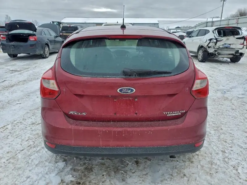 2014 FORD FOCUS TITANIUM  
