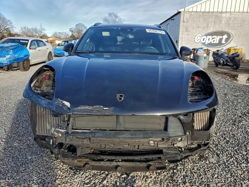 2017 PORSCHE MACAN S  