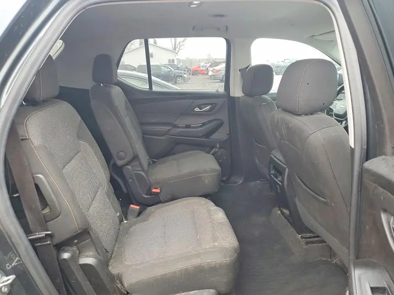 2019 CHEVROLET TRAVERSE LT  