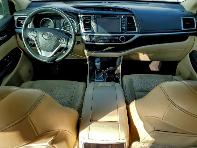 2016 TOYOTA HIGHLANDER LIMITED  