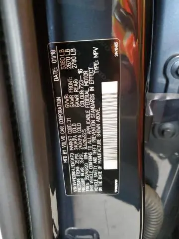 2018 VOLVO XC60 T5 MOMENTUM  