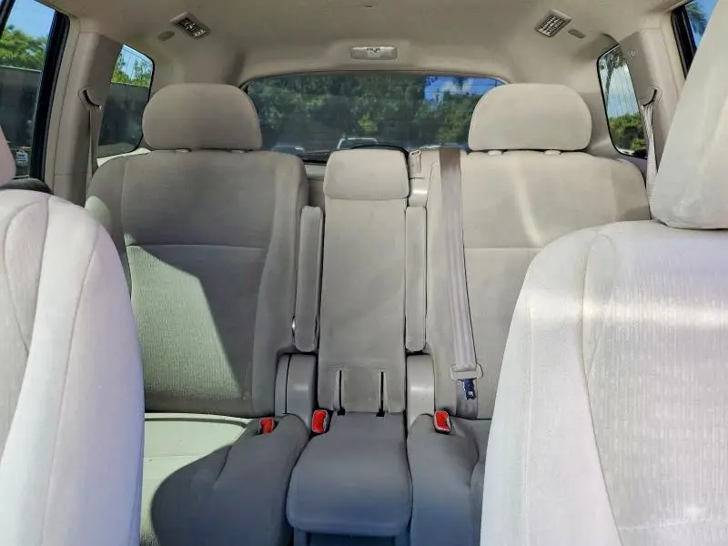 2013 TOYOTA HIGHLANDER BASE  