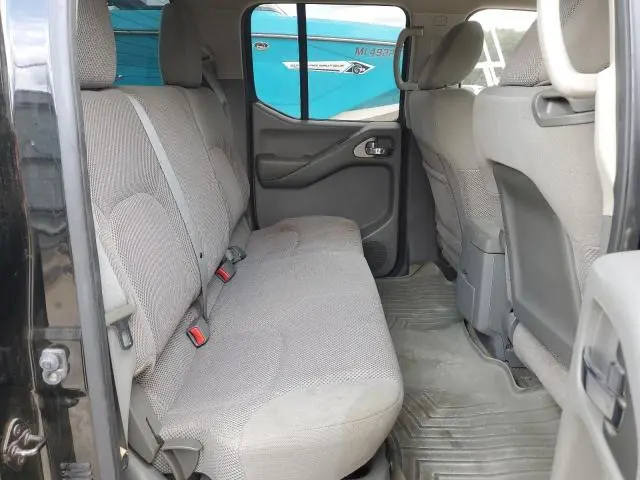 2013 NISSAN FRONTIER S