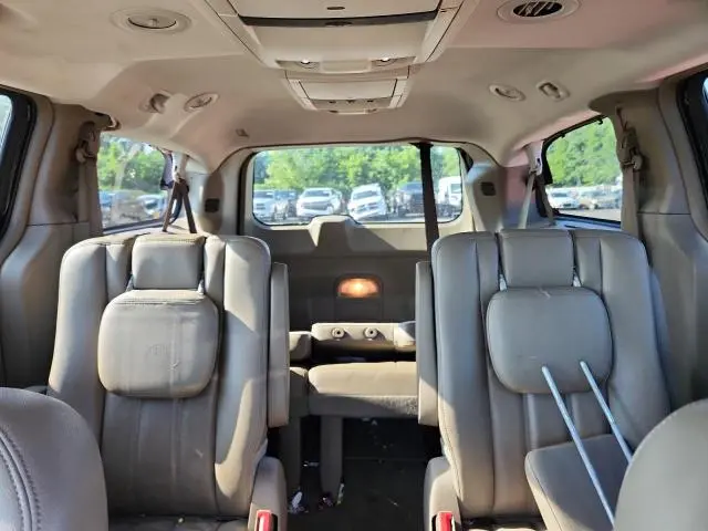 2012 CHRYSLER TOWN & COUNTRY TOURING L  