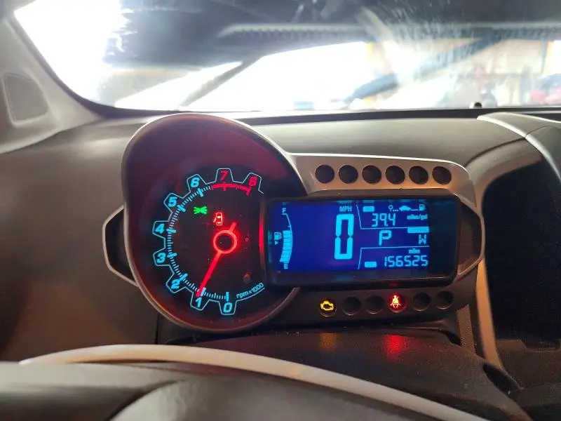 2015 CHEVROLET SONIC LT  