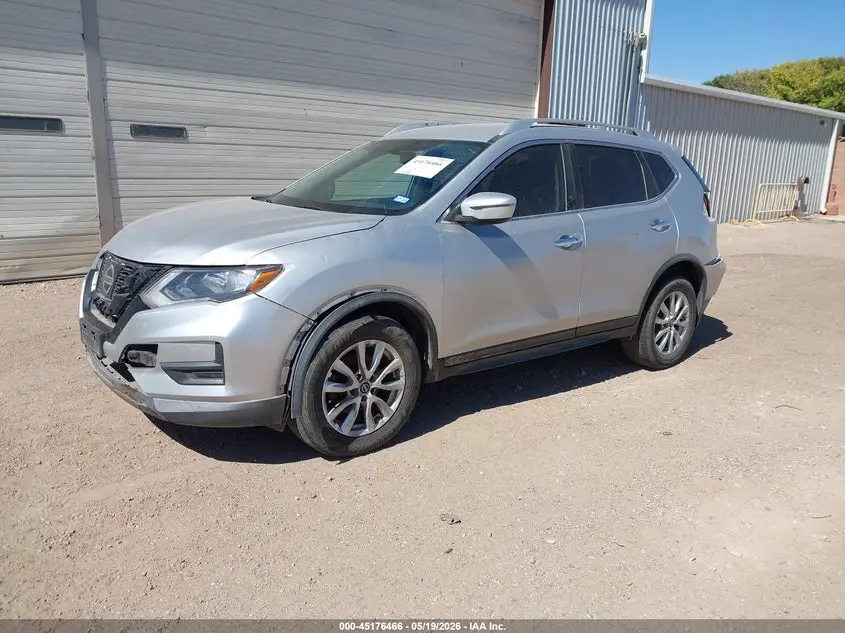 2017 NISSAN ROGUE SV