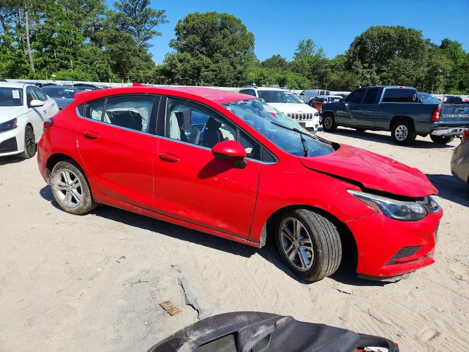 2017 CHEVROLET CRUZE LT  