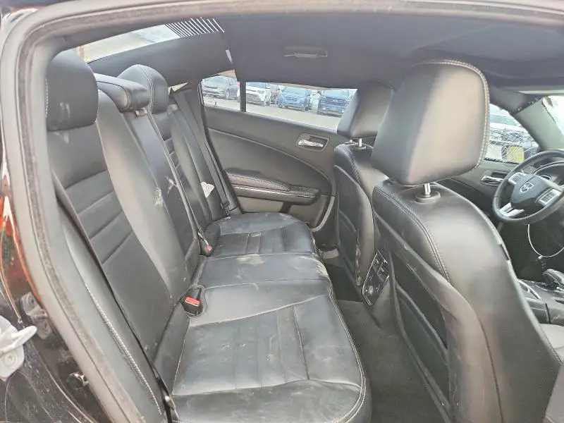 2013 DODGE CHARGER SXT  
