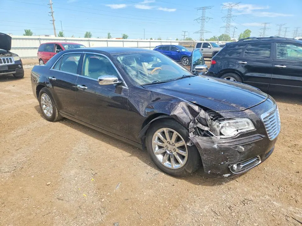 2012 CHRYSLER 300 LIMITED  