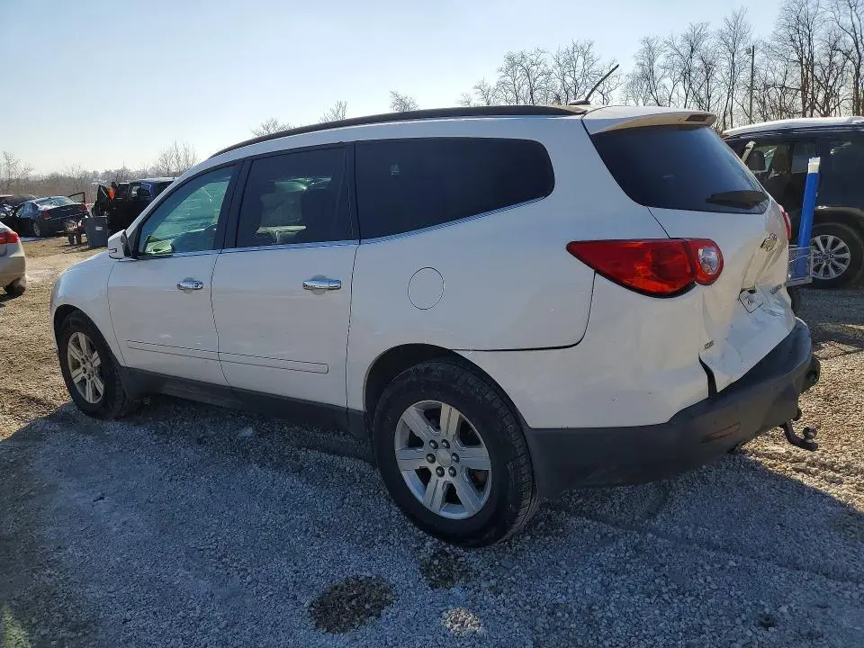 2011 CHEVROLET TRAVERSE LT  