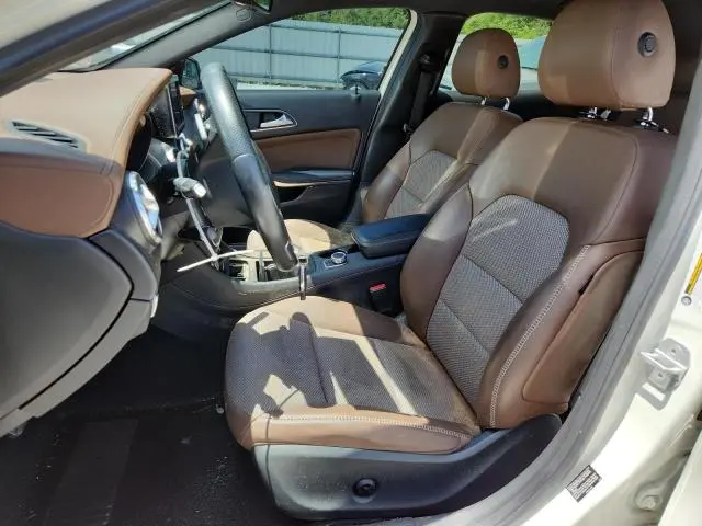 2015 MERCEDES-BENZ GLA 250 4MATIC  