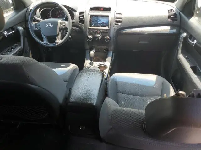 2011 KIA SORENTO BASE  