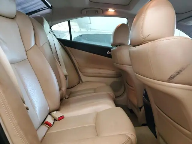 2010 NISSAN MAXIMA S  