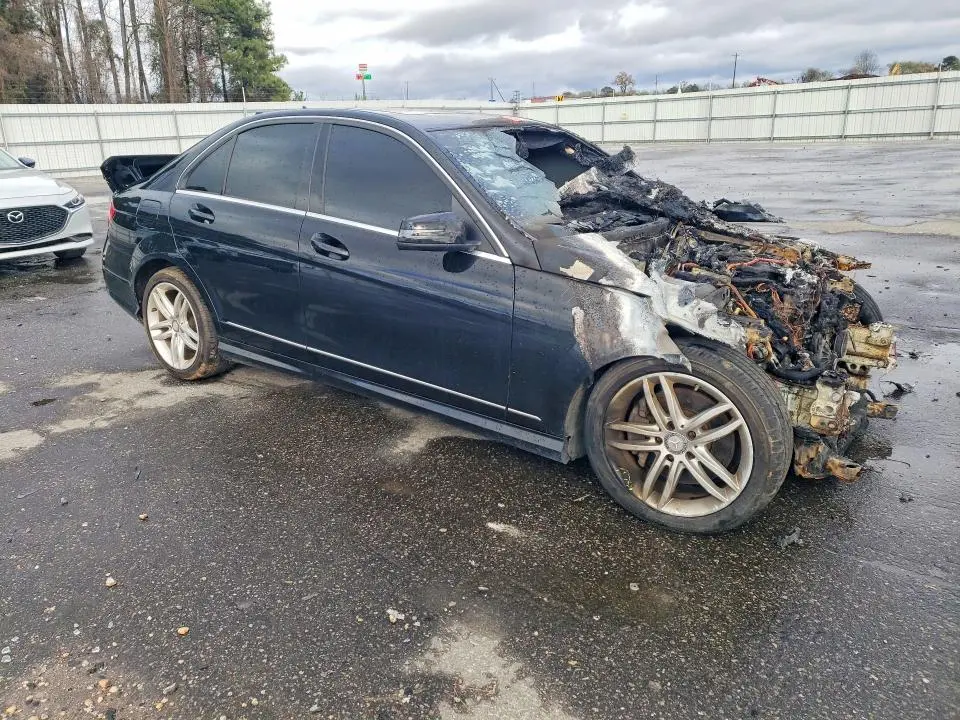 2013 MERCEDES-BENZ C 300 4MATIC  