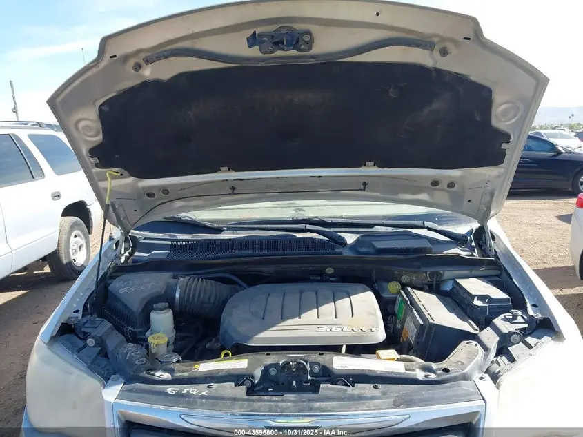 2012 CHRYSLER TOWN & COUNTRY TOURING