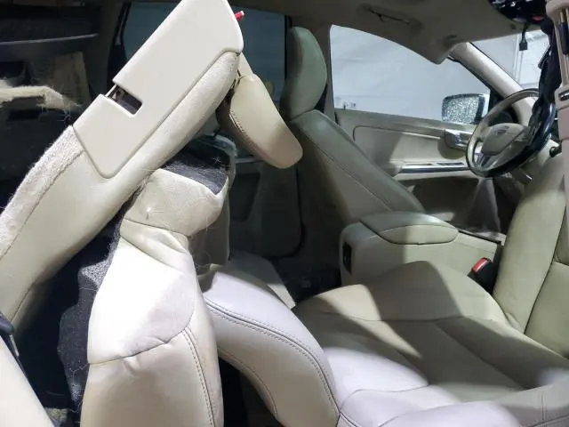 2015 VOLVO XC60 T6 PREMIER  