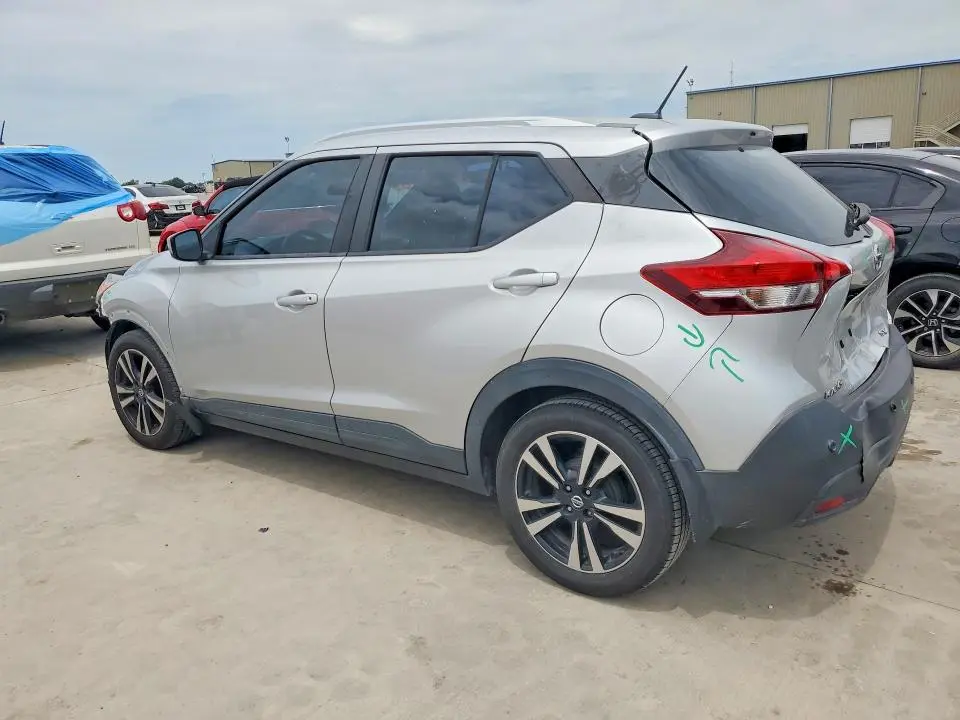 2020 NISSAN KICKS SV  