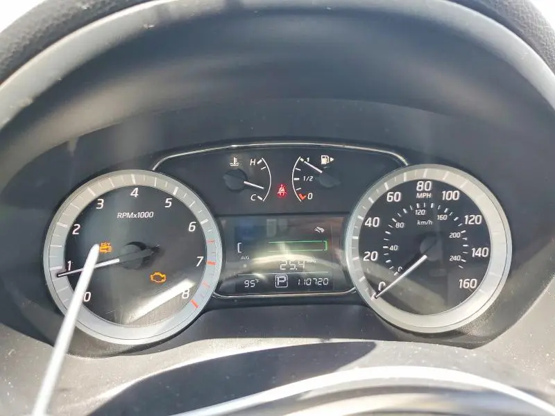 2015 NISSAN SENTRA SV  