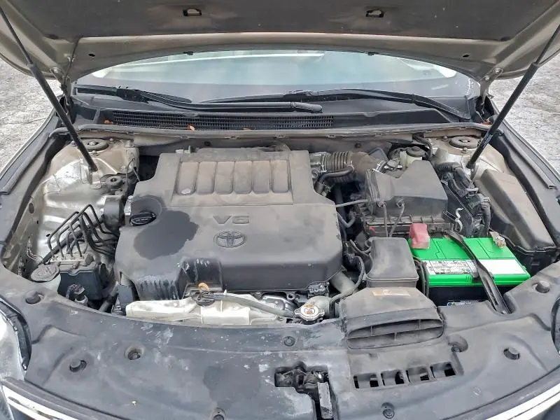 2016 TOYOTA AVALON XLE  