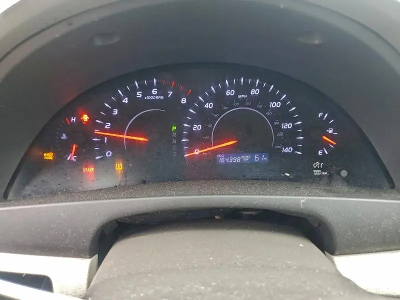 2011 TOYOTA CAMRY BASE  