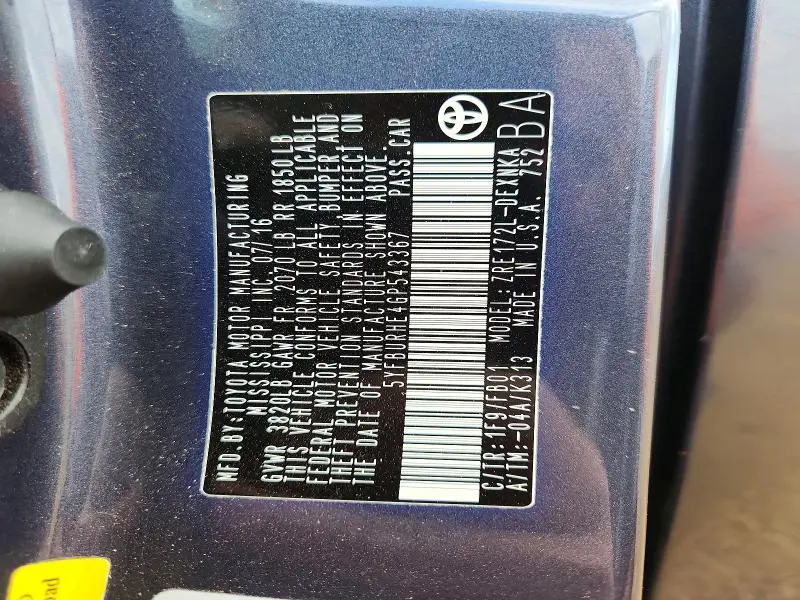 2016 TOYOTA COROLLA LE  