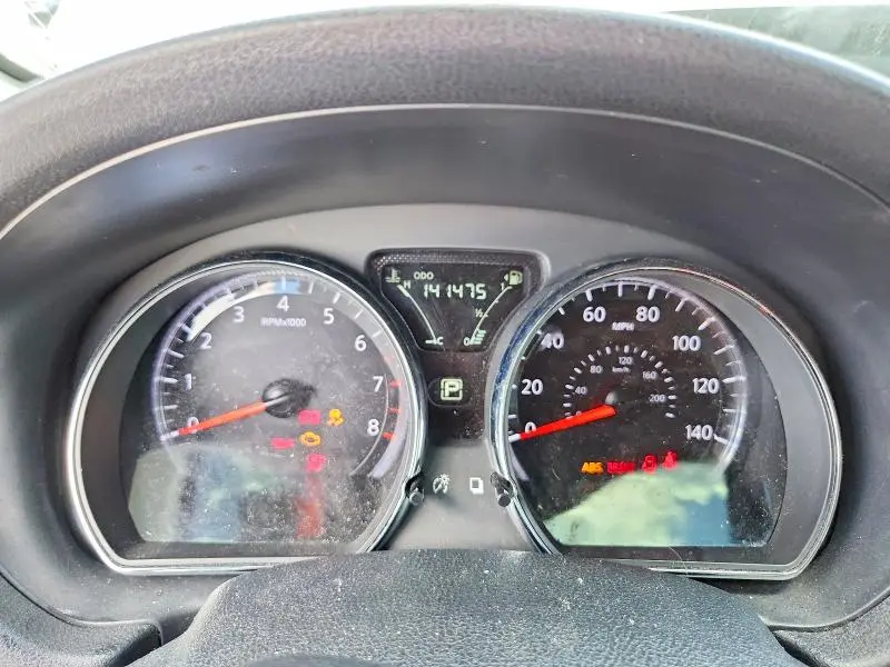 2019 NISSAN VERSA SV  