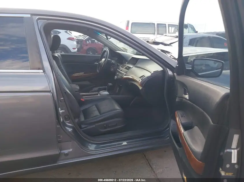 2011 HONDA ACCORD 2.4 EX-L