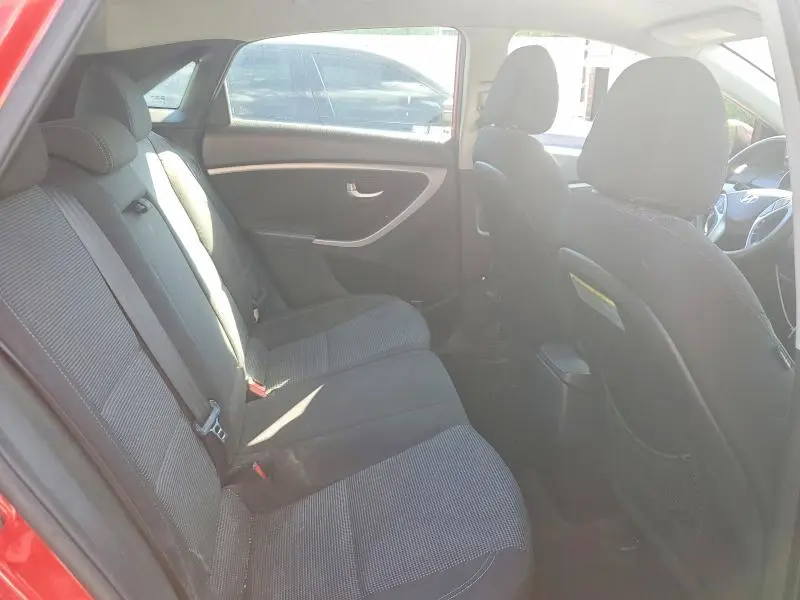 2013 HYUNDAI ELANTRA GT BASE  