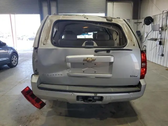 2011 CHEVROLET SUBURBAN C1500 LT  