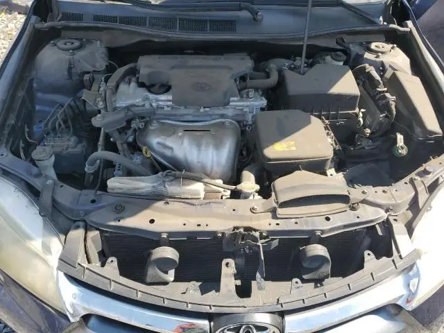 2015 TOYOTA CAMRY LE  