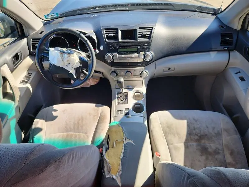 2012 TOYOTA HIGHLANDER BASE  