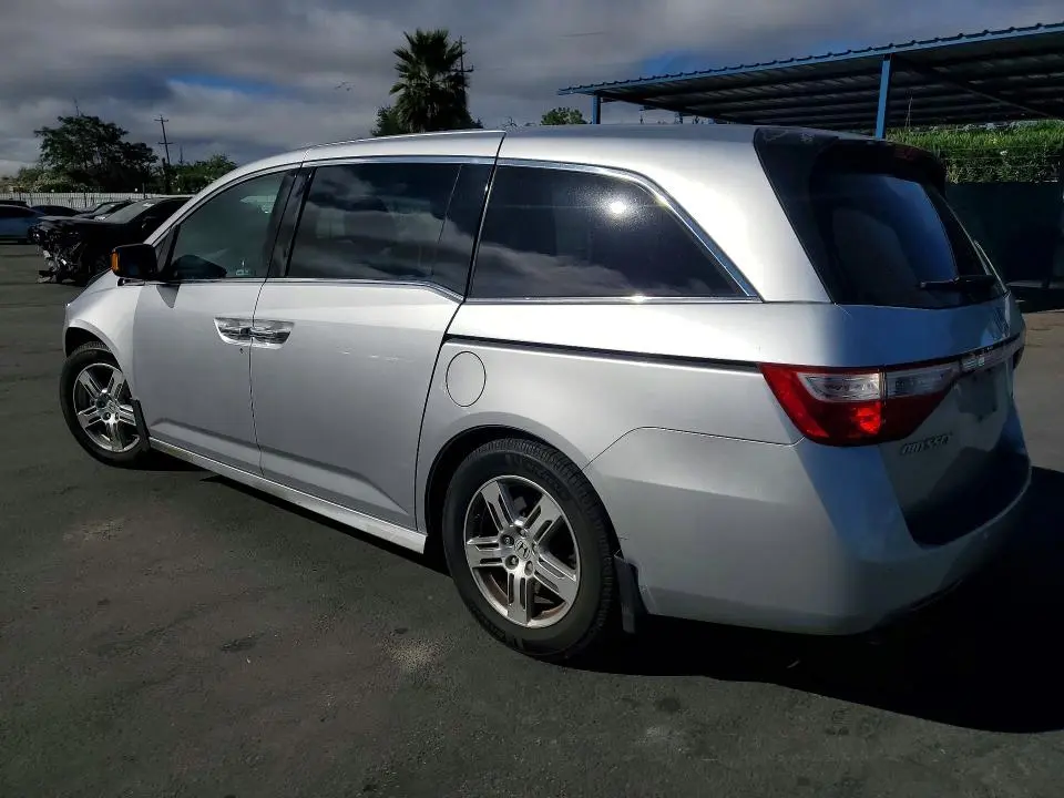 2011 HONDA ODYSSEY TOURING  