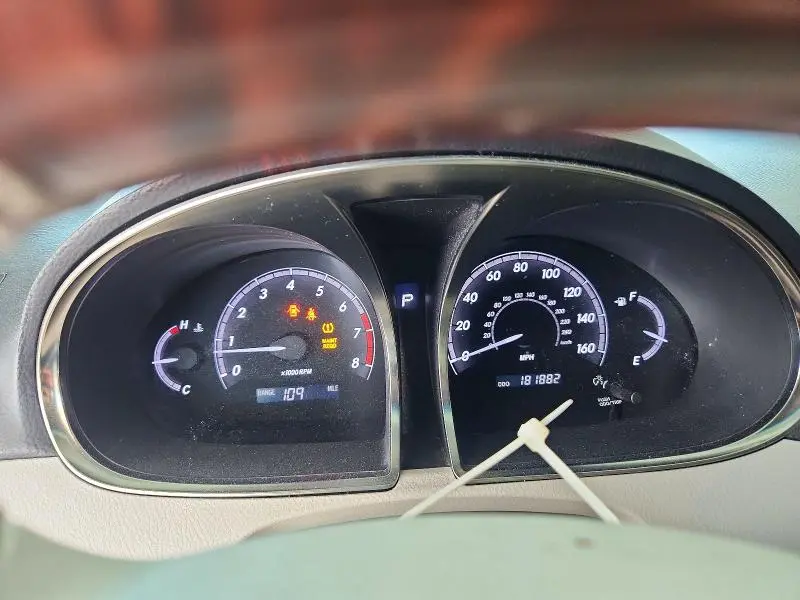 2012 TOYOTA AVALON LIMITED  