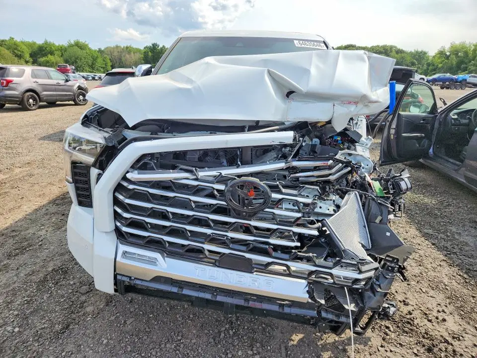 2026 TOYOTA TUNDRA CREWMAX CAPSTONE  