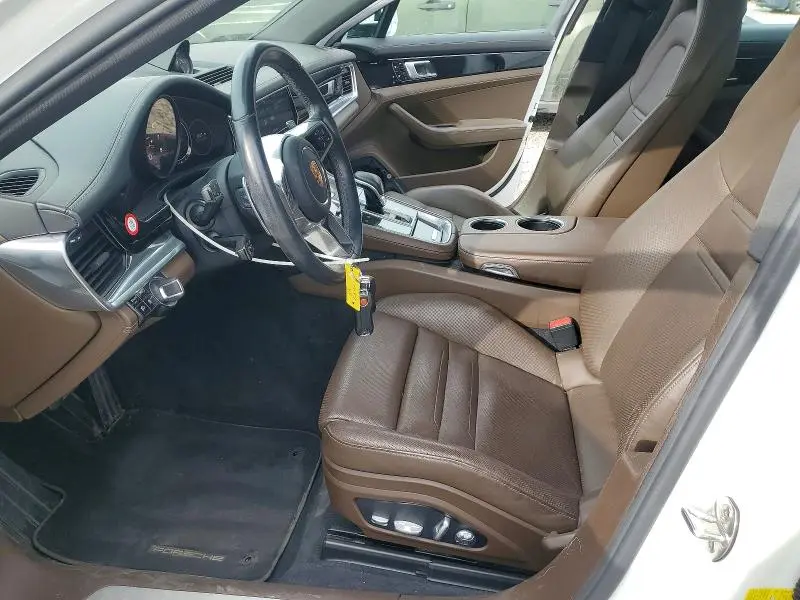 2018 PORSCHE PANAMERA 4 SPORT TURISMO  