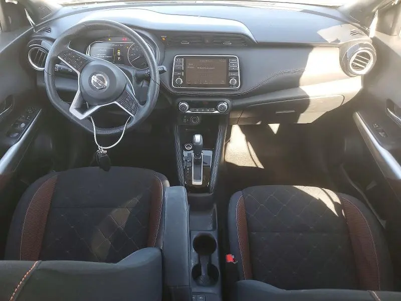 2018 NISSAN KICKS S  