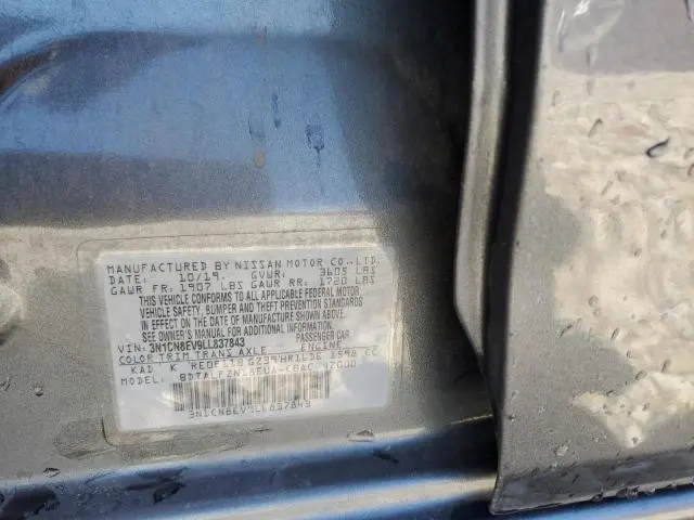 2020 NISSAN VERSA SV  