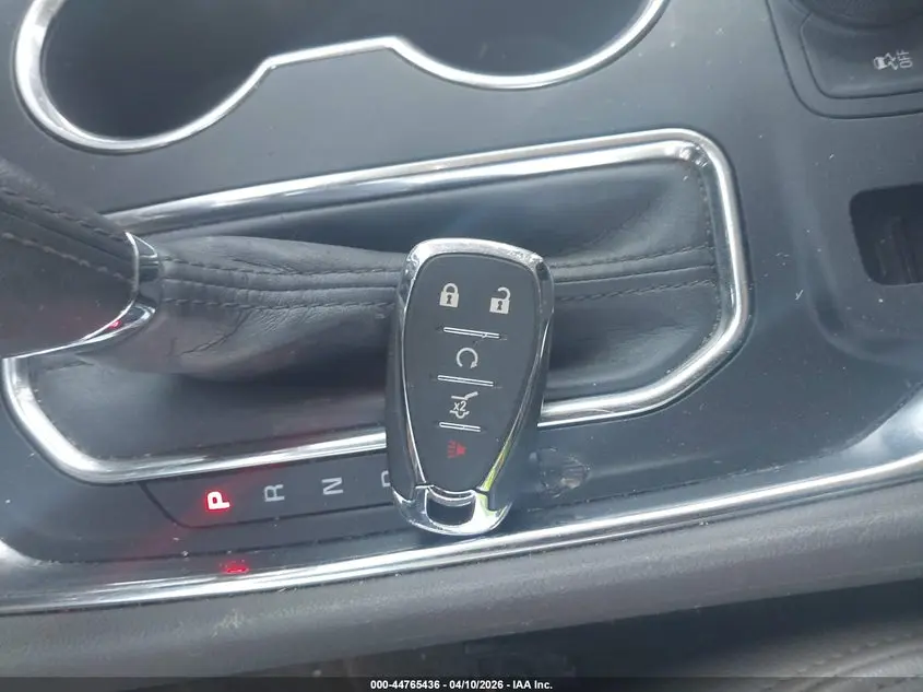 2020 CHEVROLET TRAVERSE FWD LT CLOTH