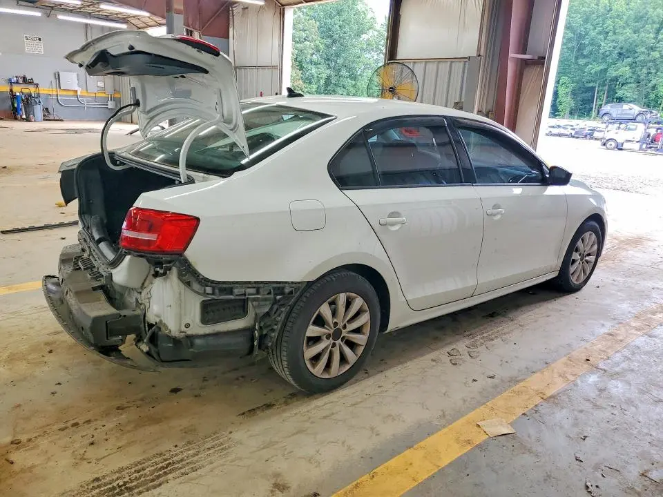 2015 VOLKSWAGEN JETTA TDI  