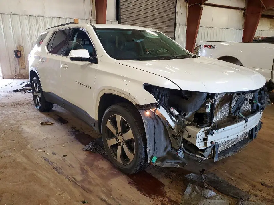 2020 CHEVROLET TRAVERSE LT  