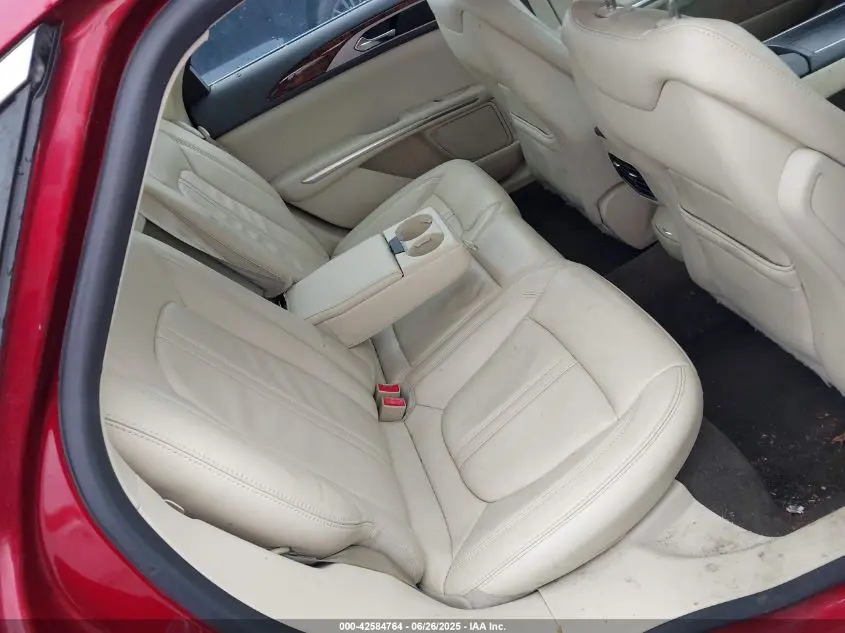 2013 LINCOLN MKZ  