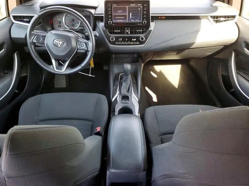 2021 TOYOTA COROLLA SE  
