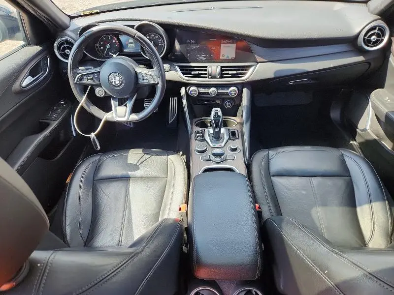 2022 ALFA ROMEO GIULIA SUPER  